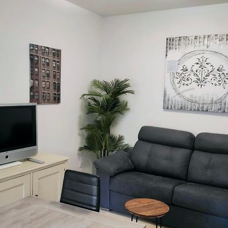 Nervion Luxury Sevilla Exteriör bild