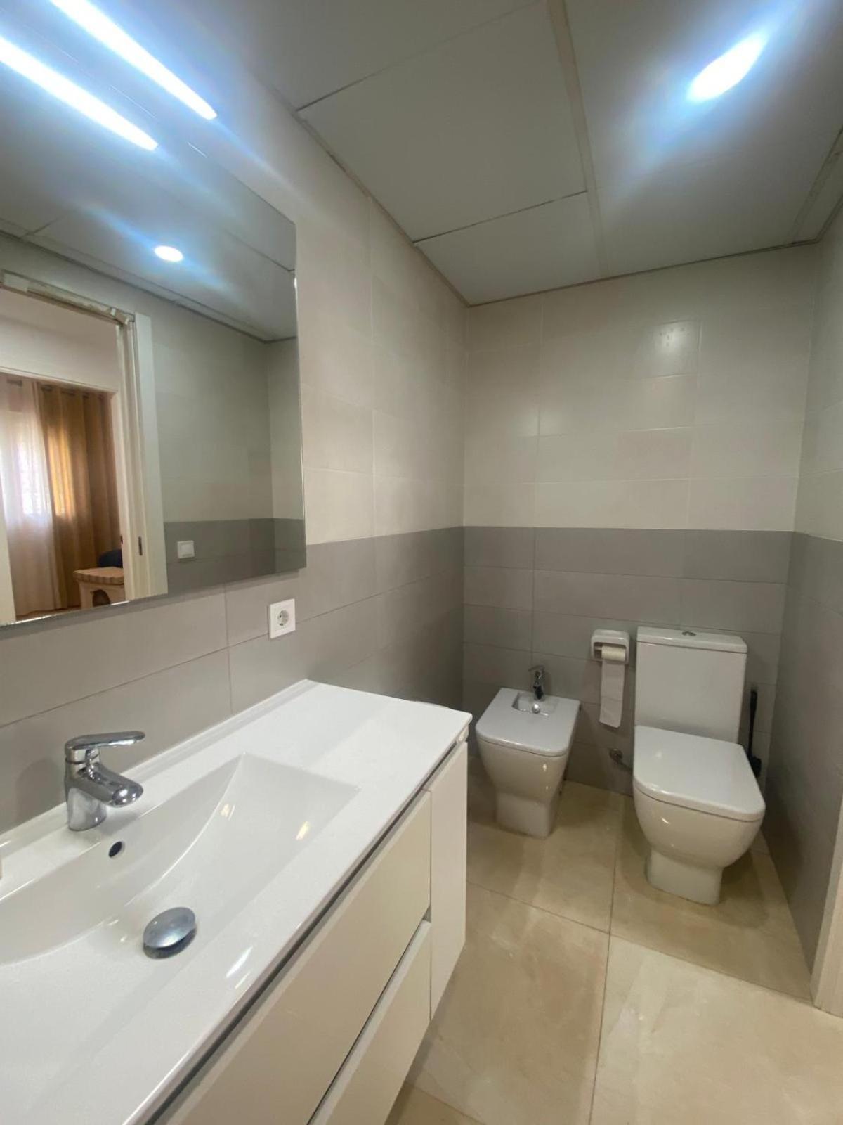 Nervion Luxury Sevilla Exteriör bild
